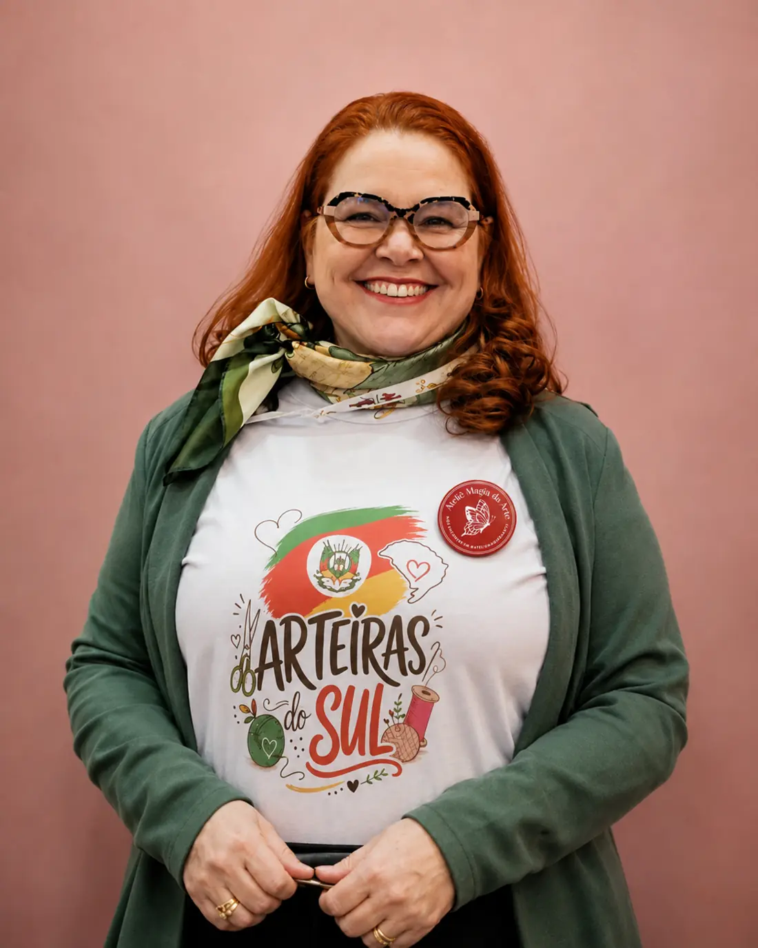 Retrato de Julici representando seu novo momento como artesã e empreendedora